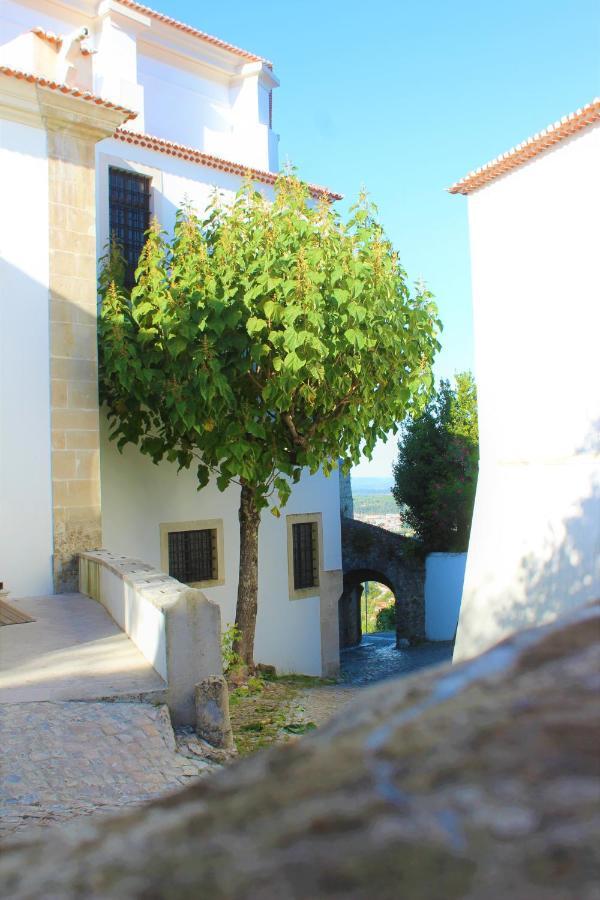 Casa Do Castelo Ourem Hotel Bagian luar foto